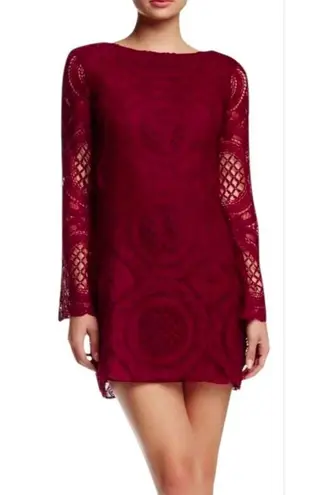 Alexia Admor • burgundy lace mini dress cocktail bell sleeve maroon low back
