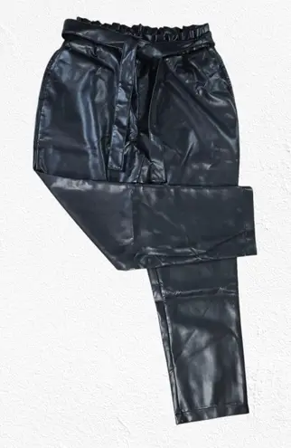 Avec Les Filles Black Faux Leather Belted High Rise Straight Pants Size Medium