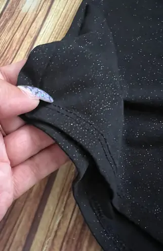 Mezzanine Women Long Sleeve Strappy V-Neck Shimmer Black Romper Size Medium