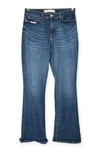 Signature Levi Strauss High Rise Bootcut Jeans Women’s 10 W30 Medium Wash Blue