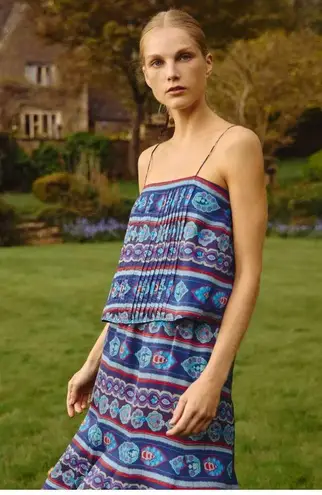 Hunter Bell abbey top NEW