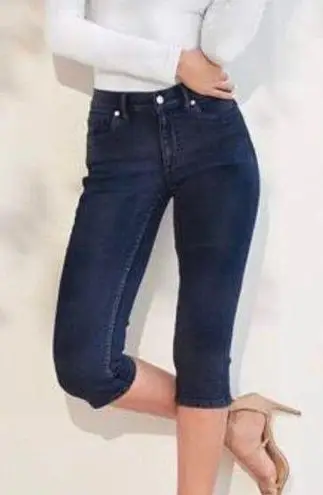 Dolce & Gabbana D&G Capris Navy Jeans with Velvet Back Pocket, Blue Denim Size 27