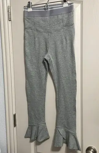 💙💖 FP Free People Movement Gray Sanctuary Yoga Leggings