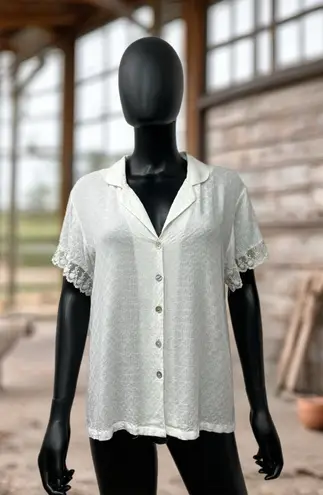 Flora Nikrooz Lace Trim Top L | 100% Rayon | Short Sleeve Button Front