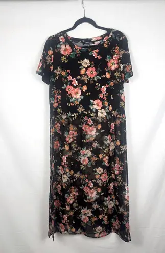 Sweet Rain Floral Black Top