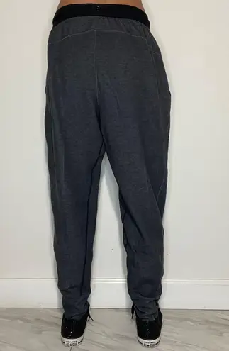 Nike Dri-FIT Standard Fit Yoga Training Jogger Pants Size M