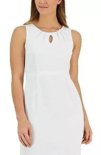 Kasper NWT  Pique Keyhole-Neck Sheath Dress in lily white