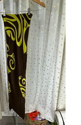 NWOT Unbranded Hawaiian Polynesian Indigenous Dye Geometric Abstract Scarf Brown