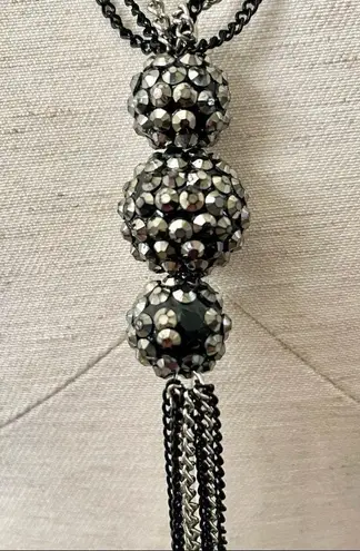 BlackĀ silver chain long necklace with rhinestoneāballs