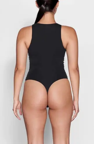 SKIMS Fits Everybody High Neck Onyx Black Sleeveless Bodysuit Size M