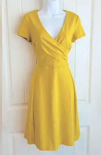 Boden Mustard Gold V Neck Knit Zip Up FittedDress Sz 6 in EUC Yellow