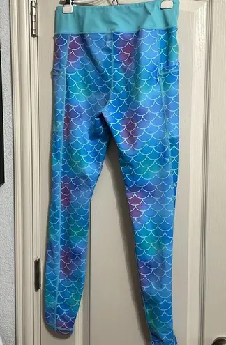 💙Constantly Varied Gear (CVG) Mermaid Leggings Size M