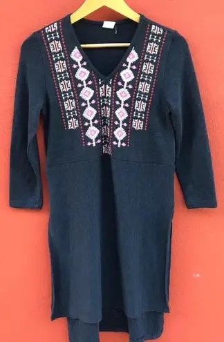 Anthropologie Akemi + Kin Tunic