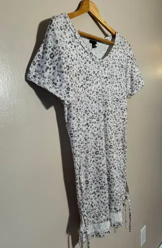 Tahari Light Pink  Leopard Print Mini Dress Size M EUC