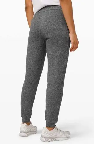 Lululemon Scuba Jogger - Heathered Speckled Black - 4