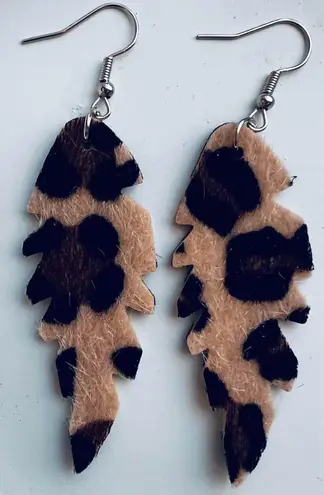 Faux Fur Animal Print Feather Cut Out Soft Dangle Earrings New Brown