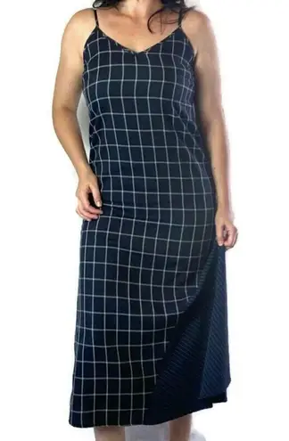 Skies Are Blue Navy Blue Plaid Maxi Dress Size Small