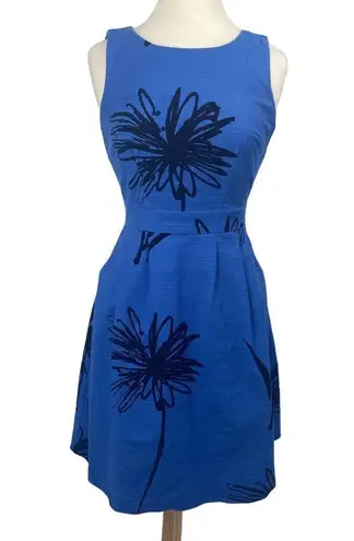 Boden Fit & Flare Dress Flattering Blue Textured Black Floral Printed Womens 4