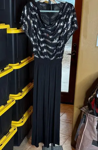 I.N. Studio Black and Silver Sequin Jumpsuit Size Medium