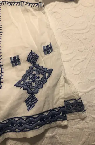 Vineyard Vines Embroidered Top