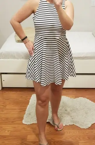 Lucy Love 💕💕 April in Paris Striped Dress