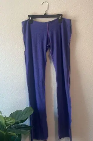 Hot skins purple lounge set L top small pants Size L