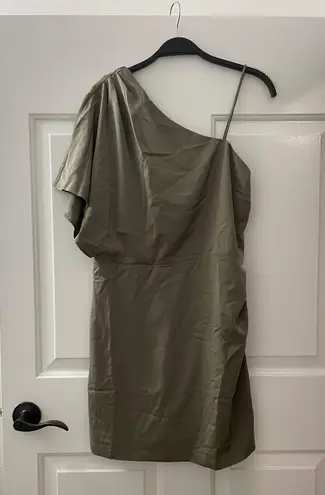 TCEC | NWOT | One Shoulder Asymmetrical Dress | S | Olive | CD01234