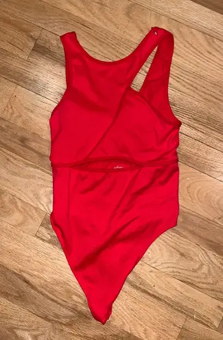 Colsie Red Cutout Bodysuit + 🆓🎁