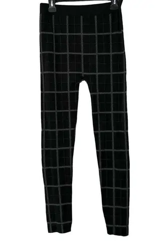 Lane Bryant  black & gray plaid leggings C/D