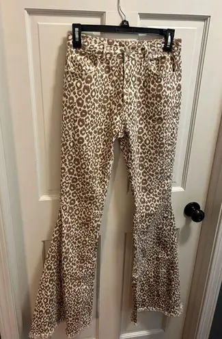 Buckle  High Rise Flare Jeans Saint and Hearts