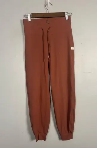 Vuori Daily leggings size XS terracotta