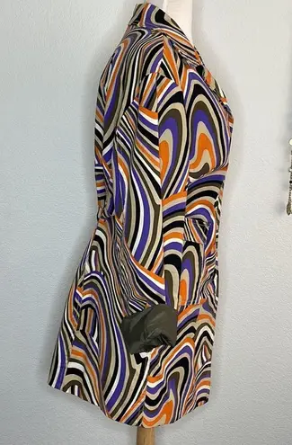 Ideology color waves jacket beautiful stretchy fabric gives a curvy sexy look