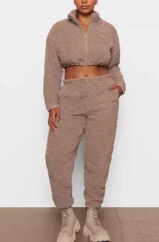 SKIMS Teddy Sherpa Jogger Pants