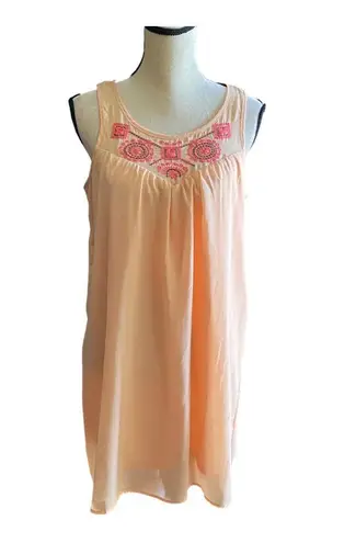 Pinklicious NWOT- stunning peach color chiffon dress, peach color attached slip