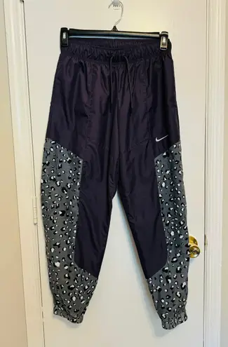 Nike Sportswear Dark Raisin Iron Grey Purple Leopard Print Track Pants Womens S