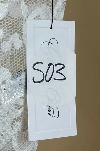 NEW OH LA LA CHERI 1X 2X LINGERIE JEANA WHITE LACE TEDDY SUIT DEEP V