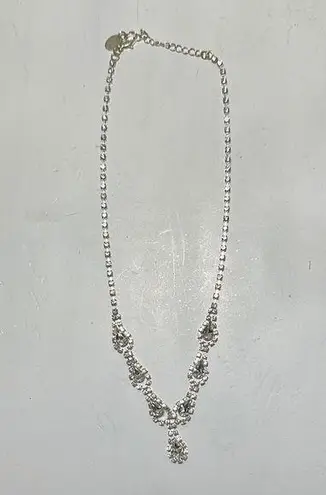 Icing Elegant Silver Rhinestone Necklace