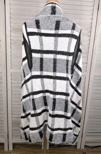 Sweater Vest Longline Open Front Black & White Windowpane Check Eyelash