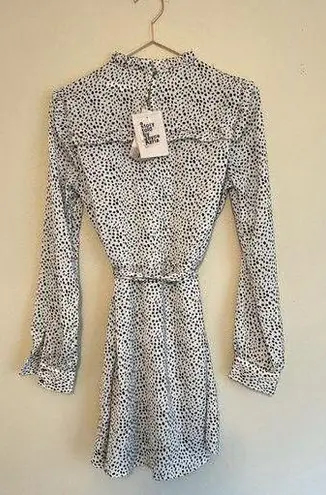 Avec Les Filles NEW Style: SNW70000-199-0117 Color: White/Black Tie Dress Size S