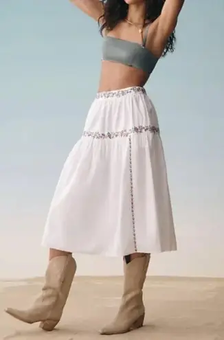 NWOT Banjanan Antonia Skirt Srinagar Embroidered White. MSRP $345. Size L White Size L