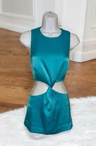 L'Academie L’Acqdemie- Bray Revolve Top in Blue size Small NWT!