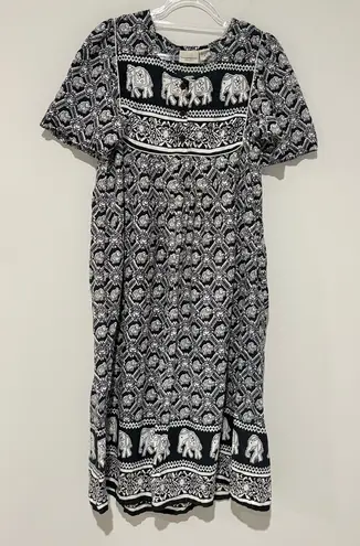 Vermont Country Store button maxi dress Elephant print black white size medium