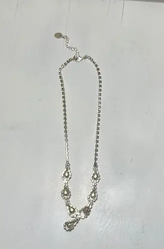 Icing Elegant Silver Rhinestone Necklace