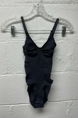 SKIMS NWOT Seamless Sculpt Brief Bodysuit