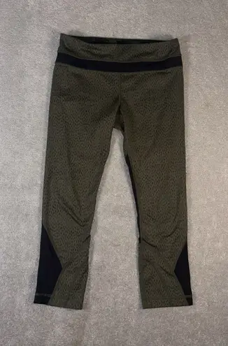 Lululemon ‎ Run Inspire Crop II Dottie Dash Fatigue Green 6 - Image 1
