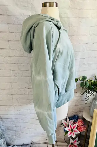 Style Rack Tie Dye Pullover Hoodie