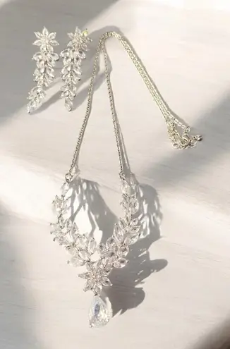 None Cubic Zirconia Fancy Necklace & Earring Set Wedding Prom NIB
