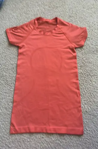 Lululemon Swiftly Tech Short Sleeve Orange