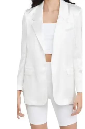 Steve Madden  Revolve Smooth Talk Blazer, Satin One-Button in White Ivory NEW $99 - Image 5