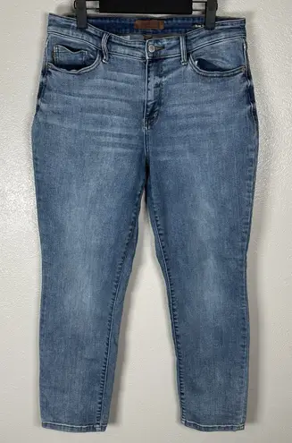 Judy Blue Jeans Size 11/30 Slim Fit Stretchy Medium Light Wash New Large Patch